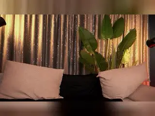 Xlovecam Private Sex Chat of ShyHotLady