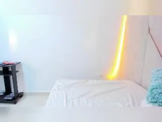 Xlovecam Private Sex Chat of ViioletteRoselle