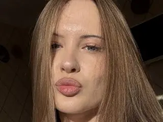 Xlovecam Nude Webcam of JoelleCanal