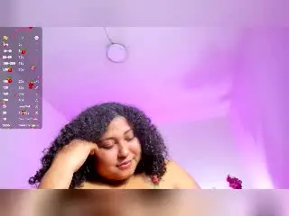 Xlovecam Sex Chat of Ayliin