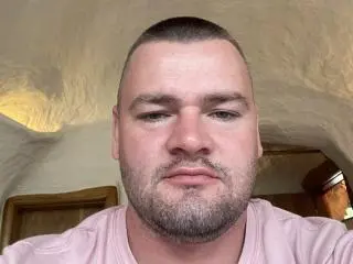 Xlovecam Live Sex Cam of BrianJohnsons