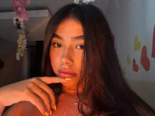 Xlovecam Private Sex Chat of SalomeAndAustin