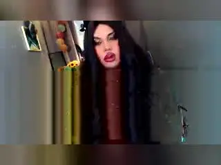 Xlovecam Adult Video Chat of MariaKitCummer