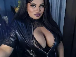 Xlovecam Free Live Porn of MariaKitCummer