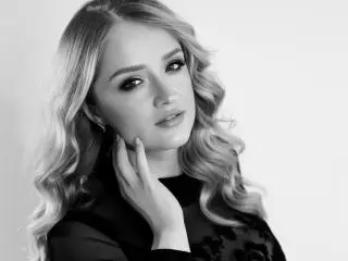 Xlovecam Nude Webcam of OhMollyHoney