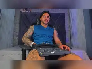 Xlovecam Live Sex Cam of DanteDimarco
