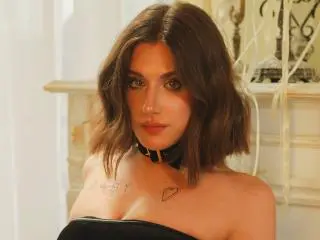 Xlovecam Best Webcam of Kametia