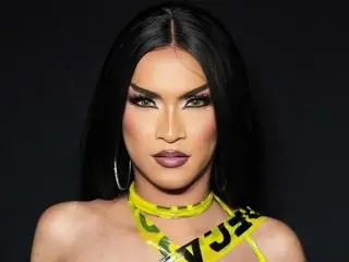 Xlovecam Live Sex Cam of AgathaRodriguez