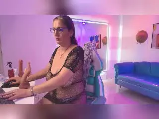 Xlovecam Live Sex Cam of MadameScarlett