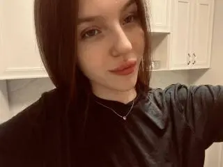 Xlovecam Live Sex Cam of DignaHottie