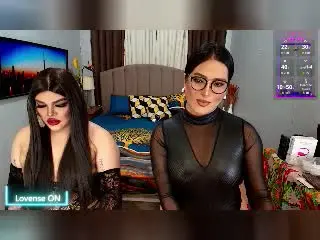 Xlovecam Adult Video Chat of InsatiableQueensX