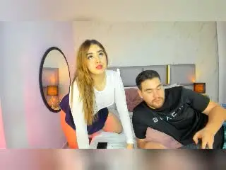 Xlovecam Free Porn Cam of HannaAndNico