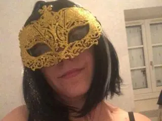 Xlovecam Private Sex Chat of BlondinetteAnn