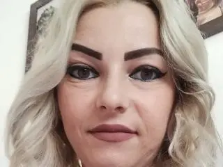 Xlovecam Live Porn of KatyDirty