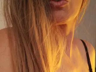 Xlovecam Private Sex Chat of mayacorse