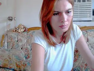 Xlovecam Live Sex Cam of BeautyQueenTs