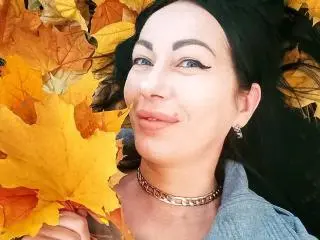 Xlovecam Private Sex Chat of MirandaHott69