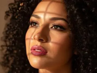 Xlovecam Live Sex Cam of CarlaMuille