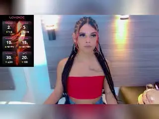 Xlovecam Live Sex of JessicaHottOne