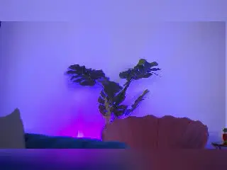 Xlovecam Sex Cam of DeniseDevilles