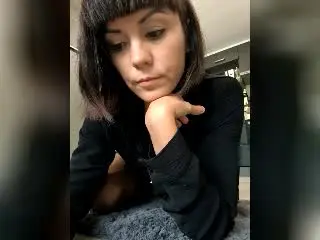 Xlovecam Free Porn Cam of OrianaLaFrancaise