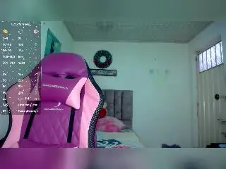Xlovecam Adult Webcams of Lunardy