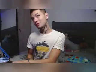 Xlovecam Private Sex Chat of MarceloMilk