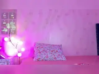 Xlovecam Adult Video Chat of InnocenthaZel