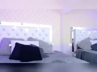 Xlovecam Live Sex Cam of AmberlStha