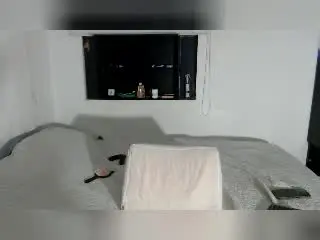 Xlovecam Adult Video Chat of EllieCherry