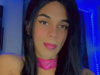 Xlovecam Live Sex Cam of HellenDomm