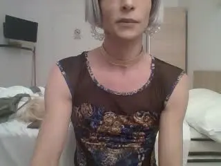 Xlovecam Best live sex cam show of LaWendy69