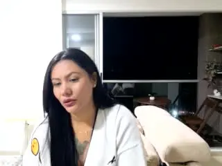 Xlovecam Adult Webcams of AlessandraMalory