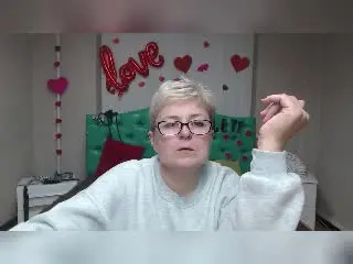 Xlovecam Live Porn of EmiliaGree