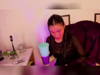 Xlovecam Free Porn Cam of MiiaPalmer