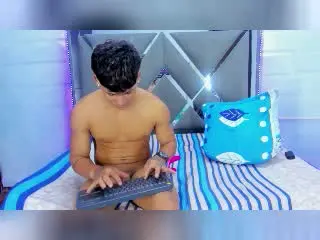 Xlovecam Watch Live Sex Cams of EndlessTwo