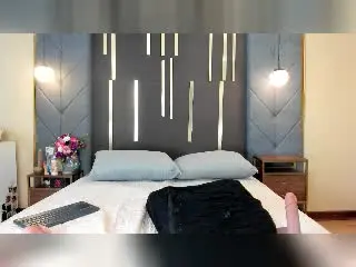 Xlovecam Free Live Porn of SofiMontes
