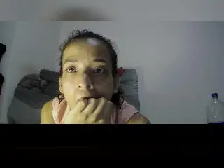 Xlovecam Free Porn Cam of AlejoyMaria