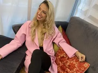 Xlovecam Free Live Porn of AlissonnLee