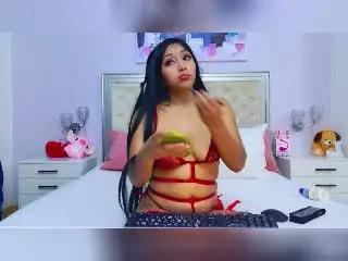 Xlovecam Sex Chat of AilenRosse