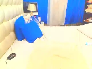 Xlovecam Live Sex Cam of LaFleurDeLaNuit