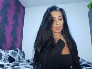 Xlovecam Watch Live Sex Cams of BrunetteBabe69