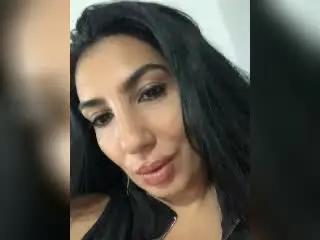 Xlovecam Adult Video Chat of BrunetteBabe69