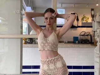 Xlovecam Live Sex of MegLindsay