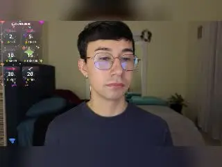 Xlovecam Adult Webcams of OliverHot69