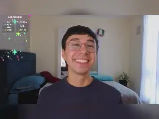 Xlovecam Free Porn Cam of OliverHot69