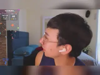 Xlovecam Best Webcam of OliverHot69