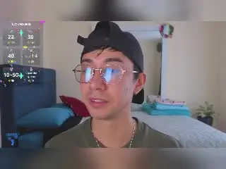 Xlovecam Sex Chat of OliverHot69