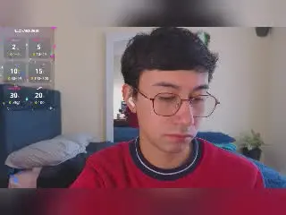 Xlovecam Sex Cam of OliverHot69