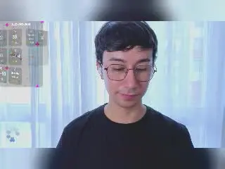 Xlovecam Adult Webcam of OliverHot69